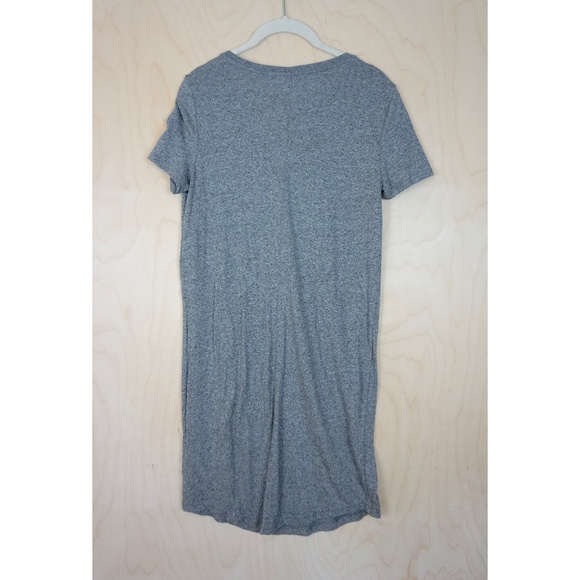 GAP Relaxed Fit V-Neck T-Shirt Dress in Heather Grey - Picture 5 of 6